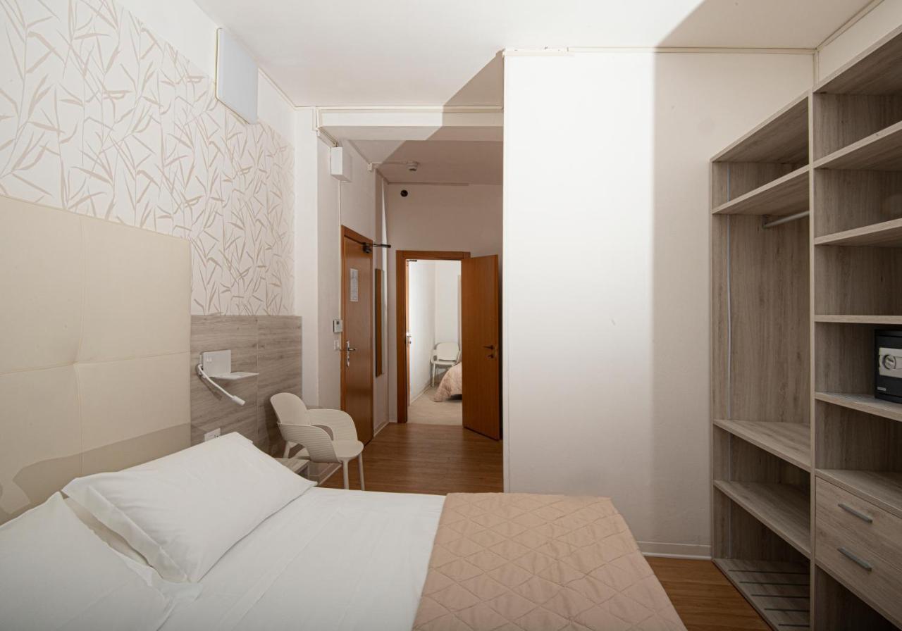 Hotel Splendid Caorle Buitenkant foto