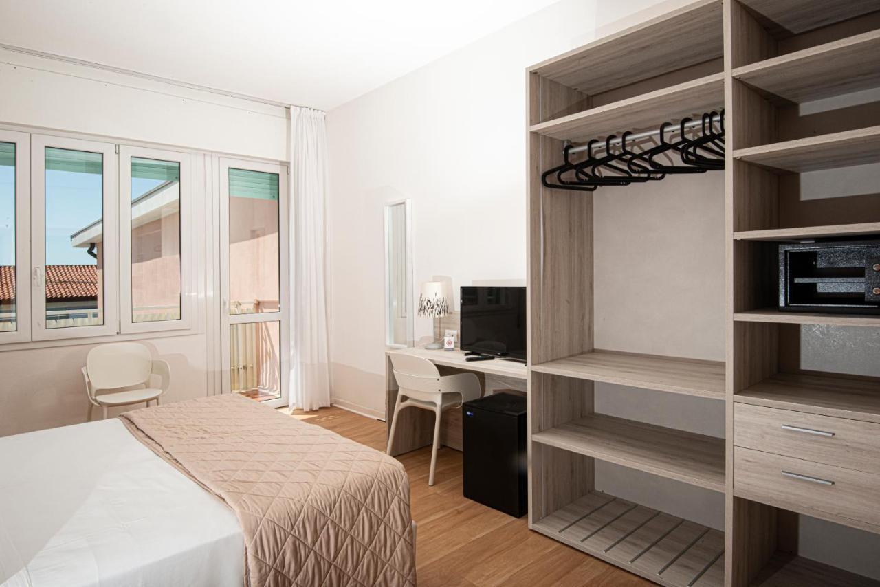 Hotel Splendid Caorle Buitenkant foto