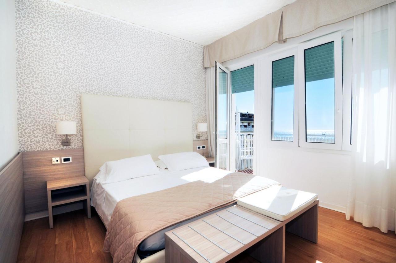 Hotel Splendid Caorle Buitenkant foto